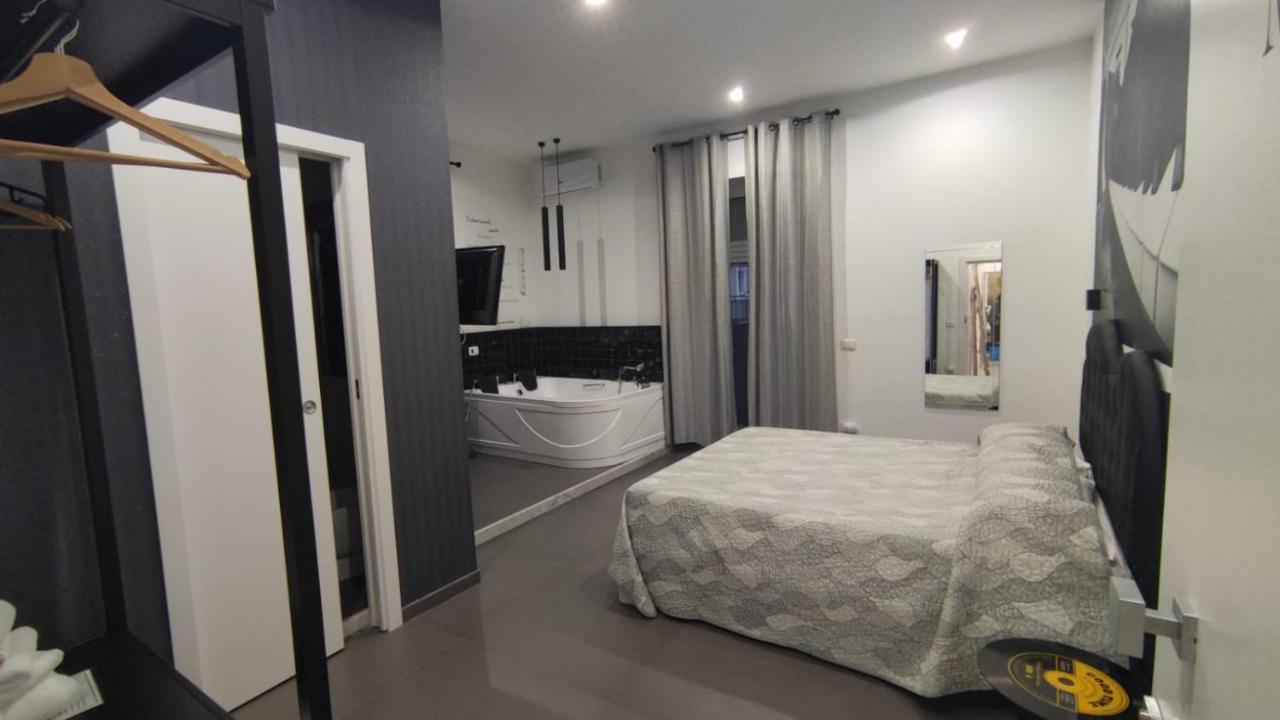 Lombardi Luxury Home Neapel Exteriör bild